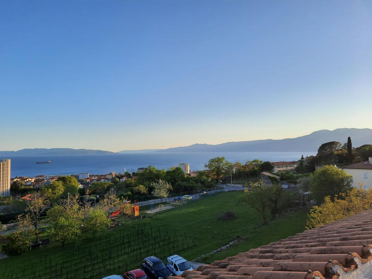 Sea View Later Apartment Rijeka Exterior foto