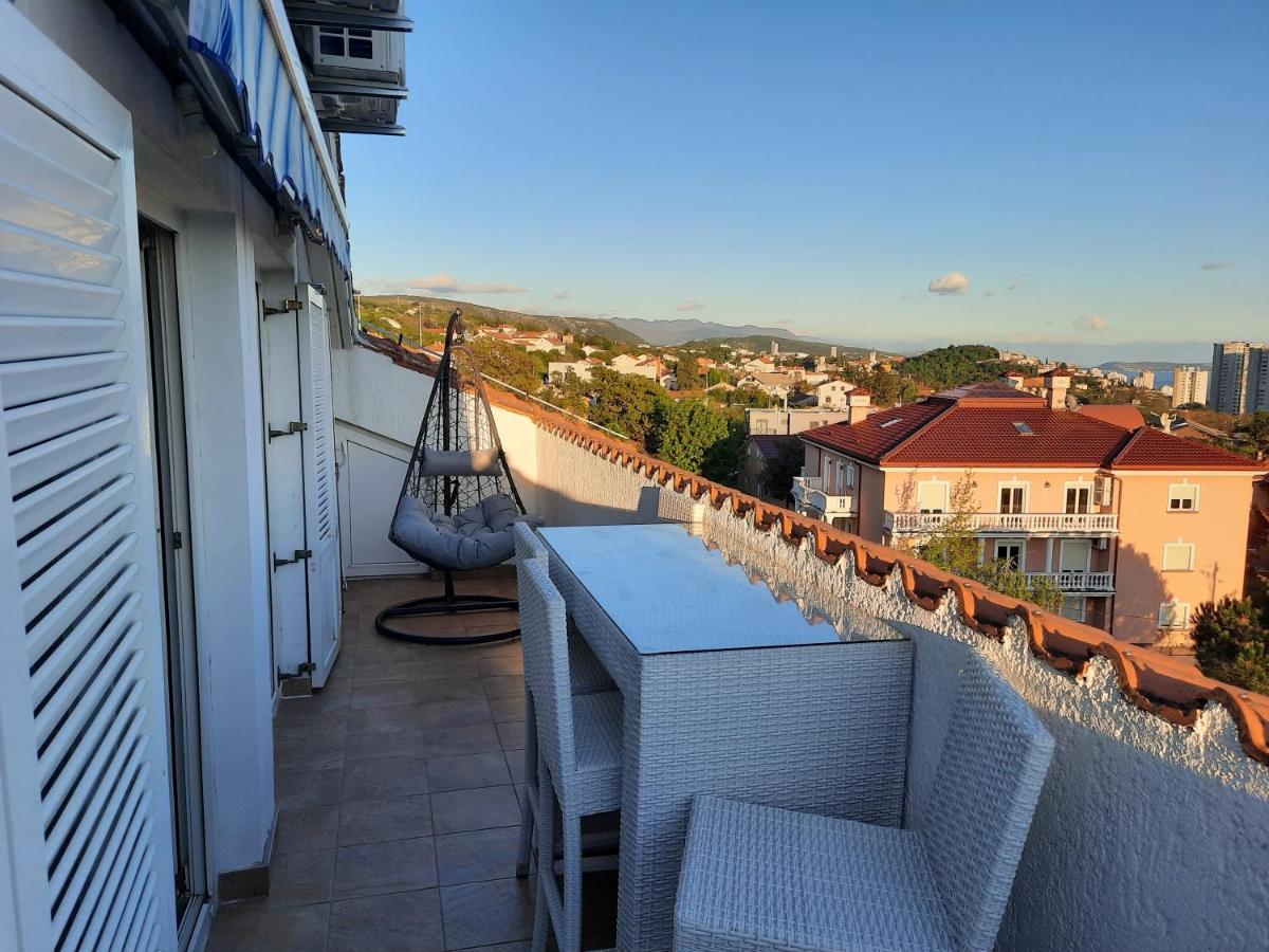 Sea View Later Apartment Rijeka Exterior foto