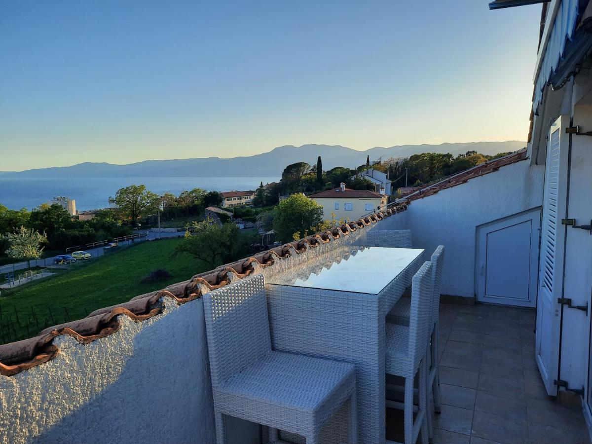 Sea View Later Apartment Rijeka Exterior foto